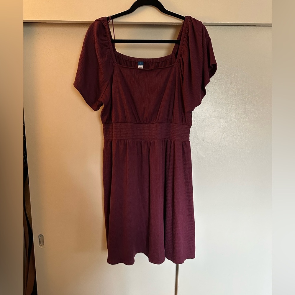 Old navy burgundy dress size large nwot